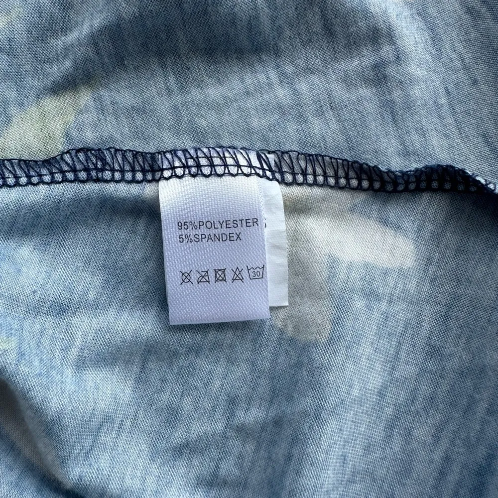 Pinup Fashion Floral Short Sleeve V - Image 10