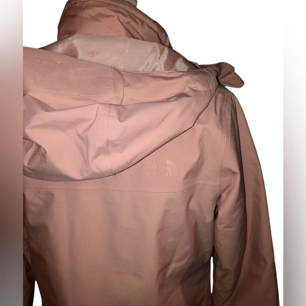 Pink North Face Jackets (2 Jackets in 1) Puffer & Detachable Hood - Image 10