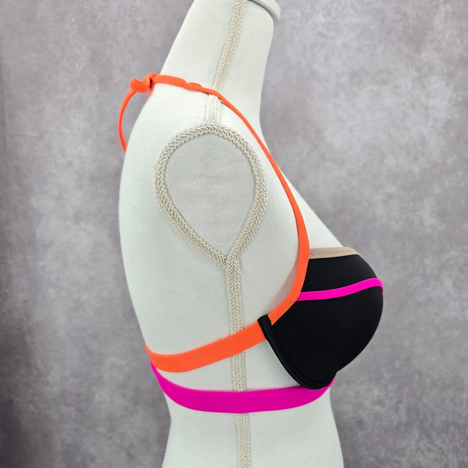 Victoria's‎ Secret Black Pink Padded Bikini Top Halter Cutout Swimwear 34D - Image 3