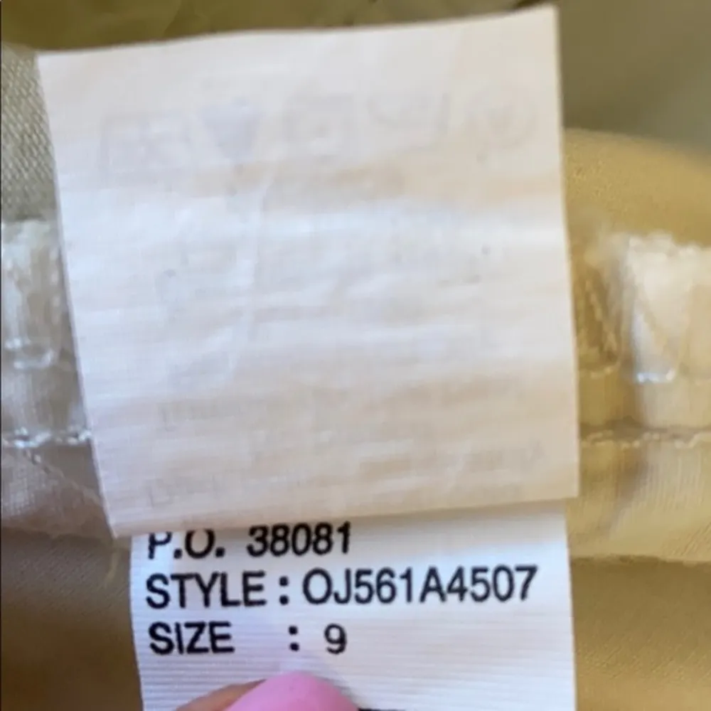 Calvin Klein Women’s Jr. Flat Front Cotton Shorts - Image 11