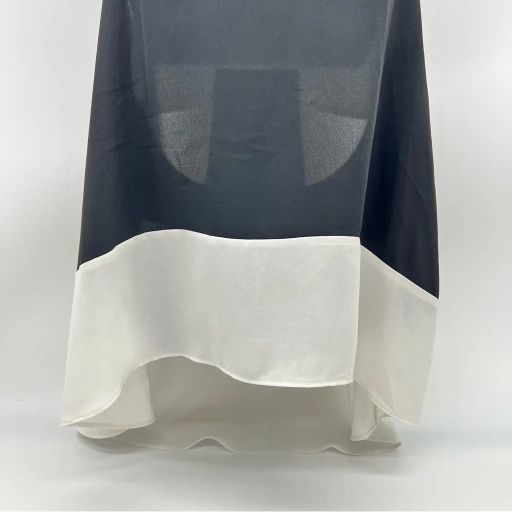 BCBGMaxAzria Black and Cream Flowy Semi-sheer Tank Top w/Detailed Back-Size XXS - Image 3