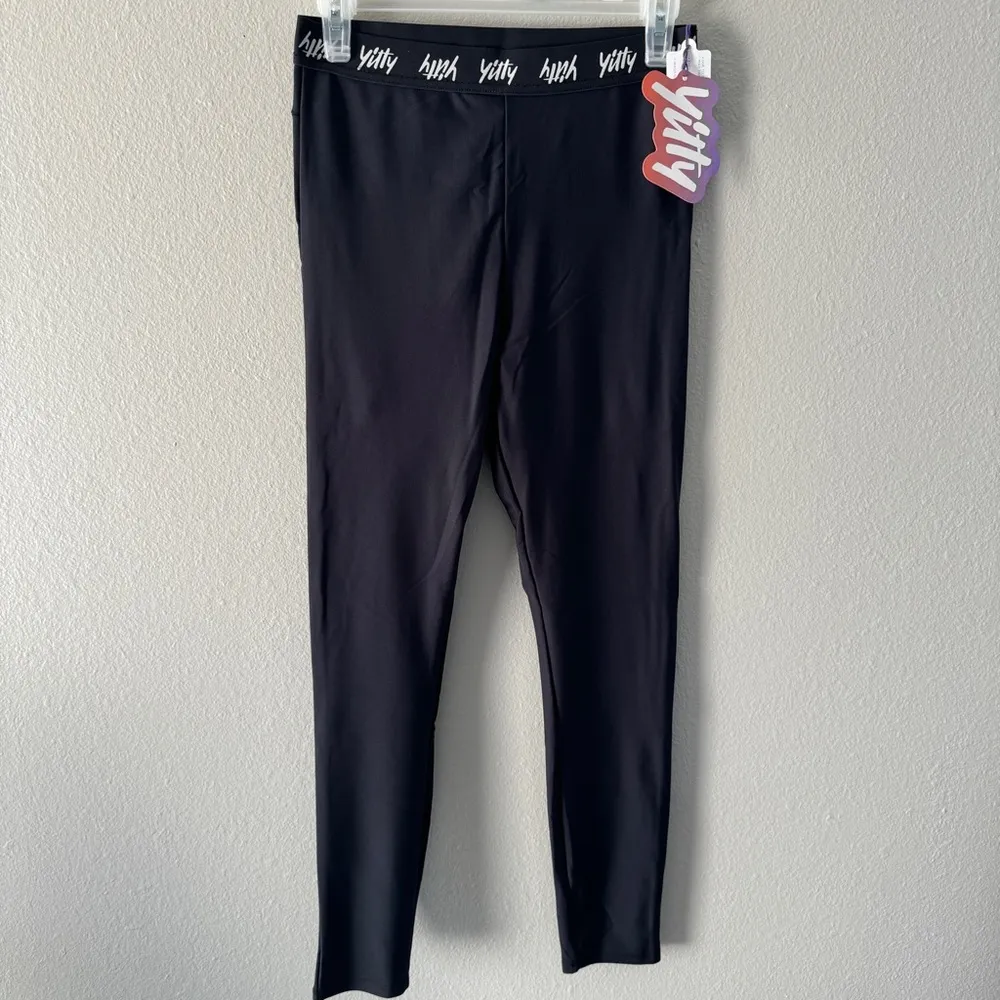 Fabletics/ Yitty Leggings, major smoothing high waist Leggings, size M - Image 2