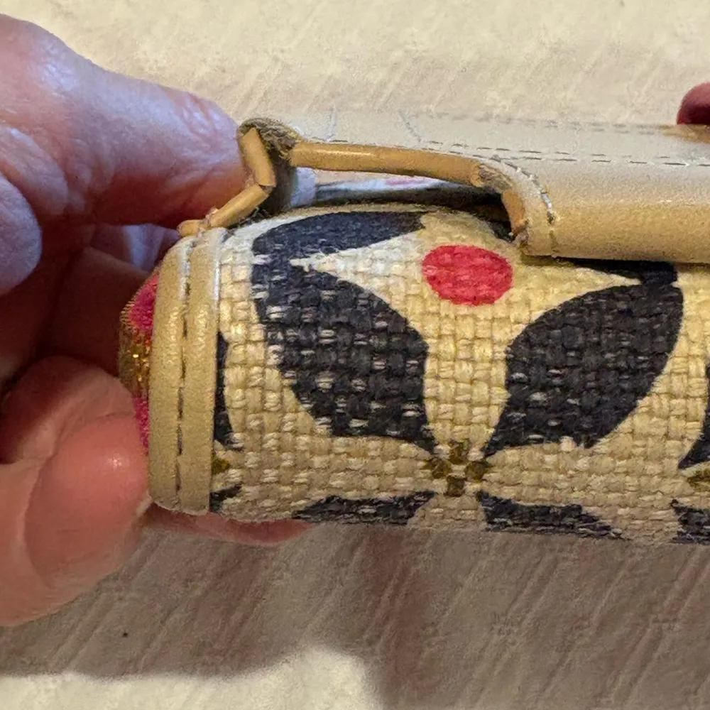 Spartina Maritime Multi Phone Crossbody/wallet - Image 11