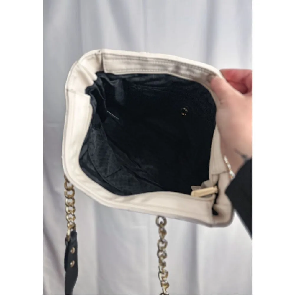 Large black and white purse - Image 6