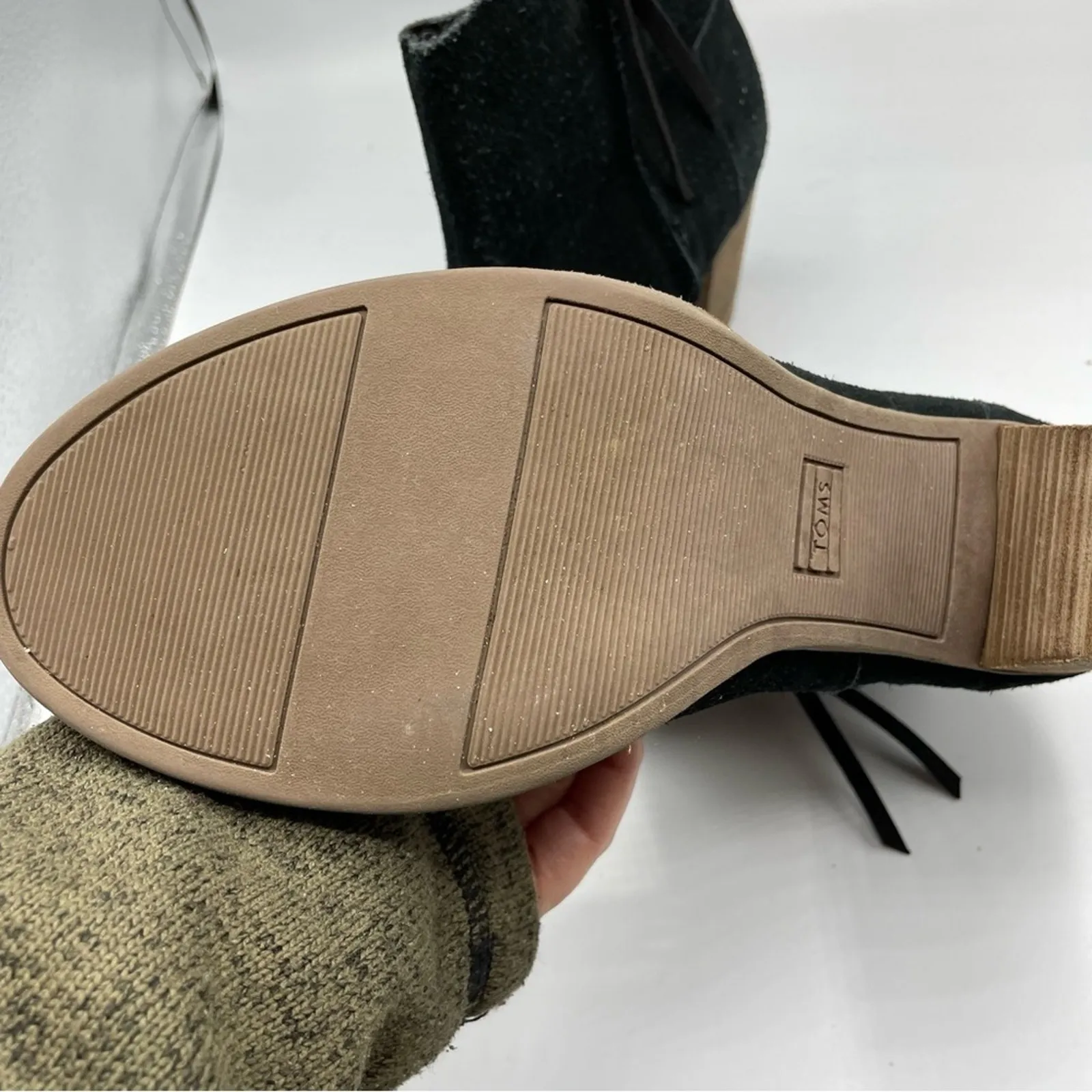 Toms Laser Cut Black Leather Peep Toe Stacked Heel Ankle Boots Womens 9.5 Fall - Image 5