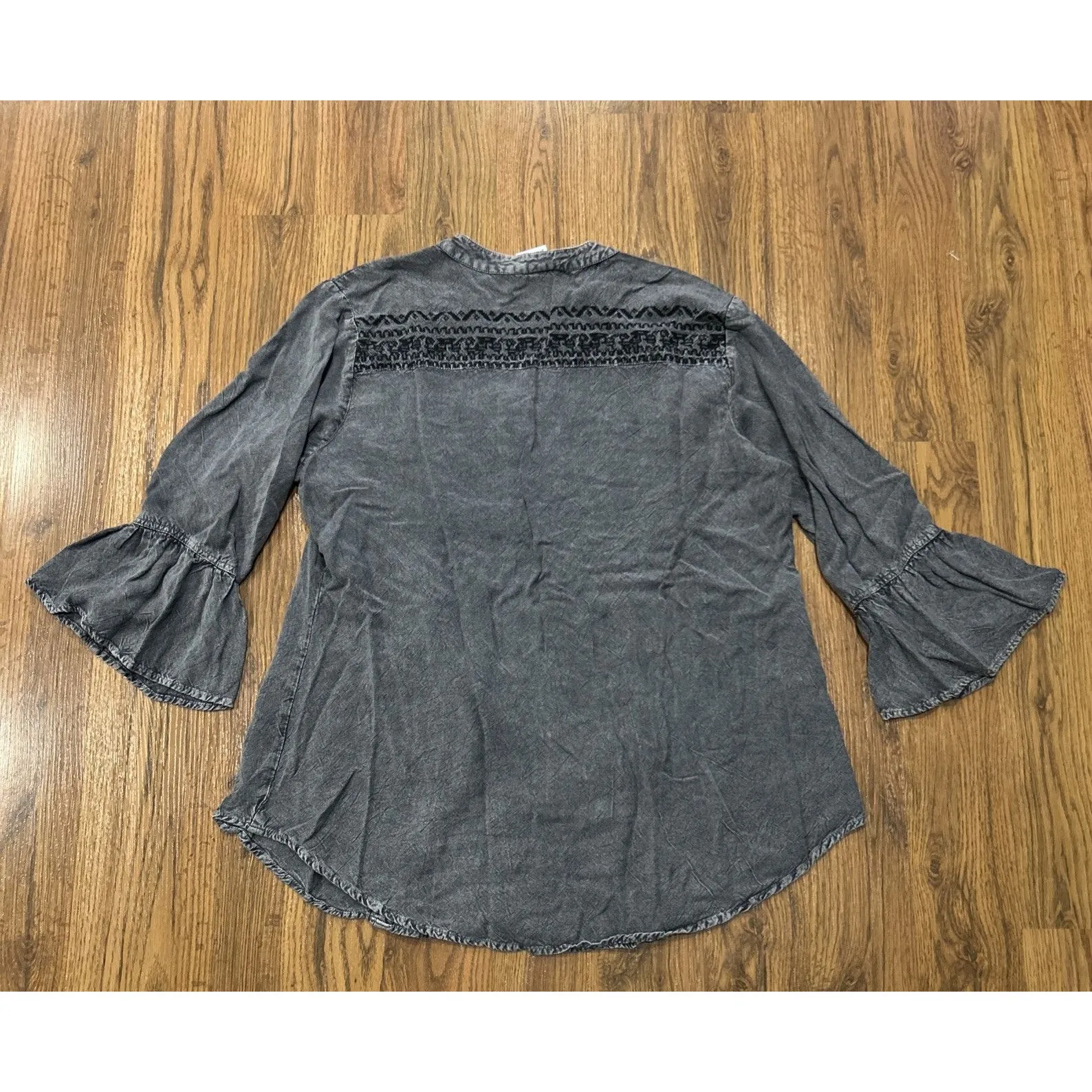 Parsley & Sage Top Womens XL Gray Black Embroidered Shirt Witchy Boho Chambray - Image 7