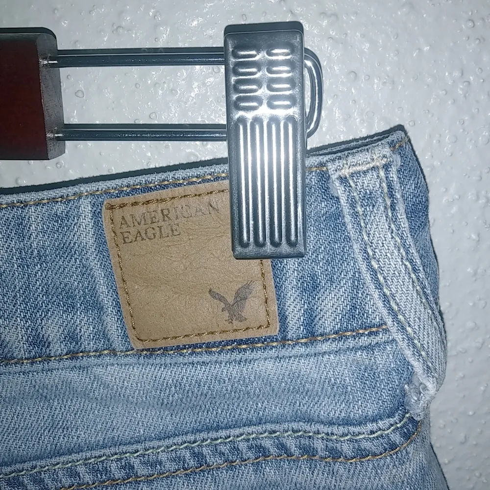 American Eagle 6 Destroyed Ripped Jeans Shorts - Image 9