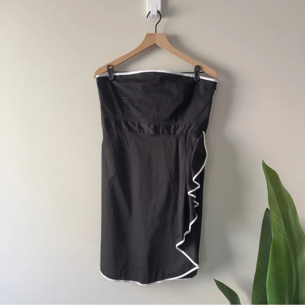 Vintage 2000s Y2K New York & Co. Black and White Strapless Dress Mini Ruffle NWT Size 14 - Image 4