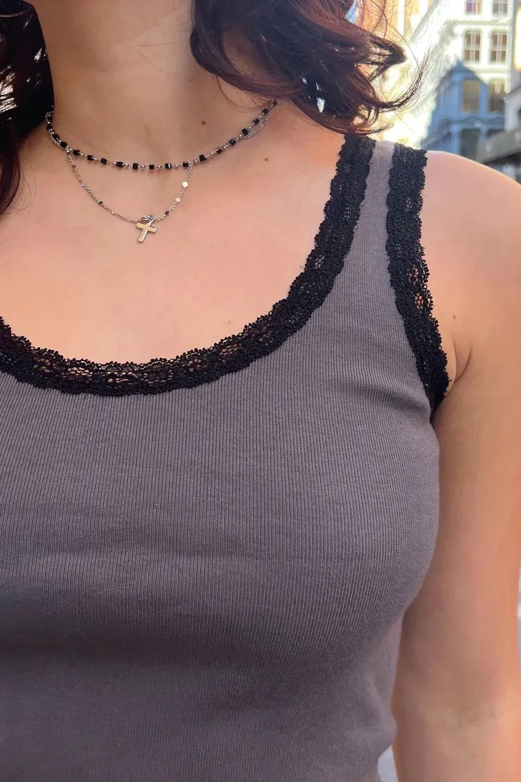 Brandy Melville NWOT  Ronnie Long Lace Tank in Grey - Image 2