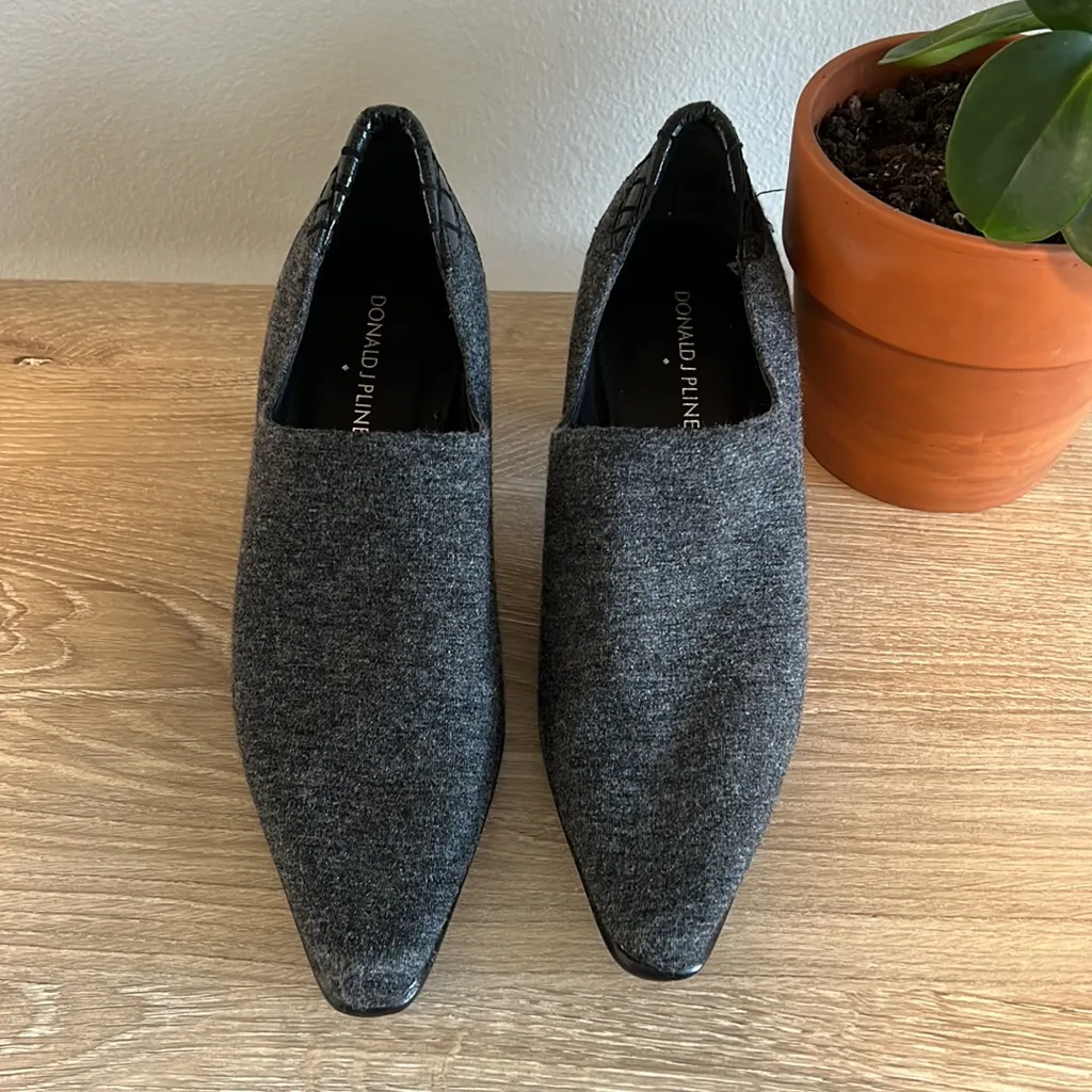 Donald J. Pliner Ponte & Leather Closed Toe Heel, 6.5 Gray - Image 2