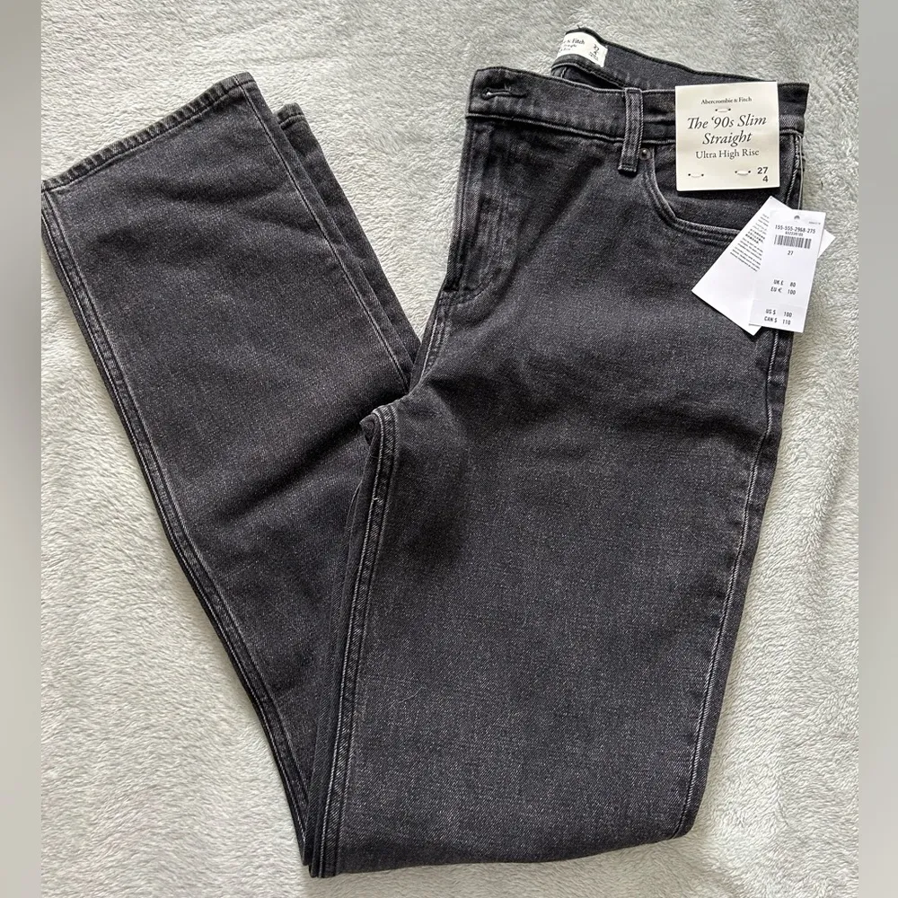 Ultra High Rise 90s Slim Straight Jean - Image 2