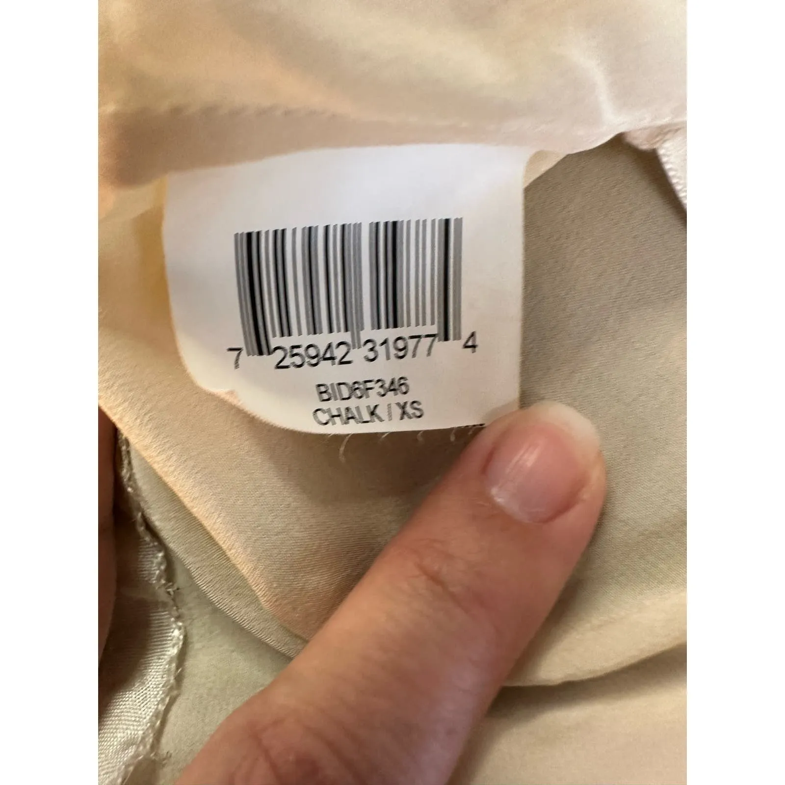 BCBG MAXAZRIA Woven 100% Silk Ruffled‎ Dress in color Chalk Size XS - Image 10