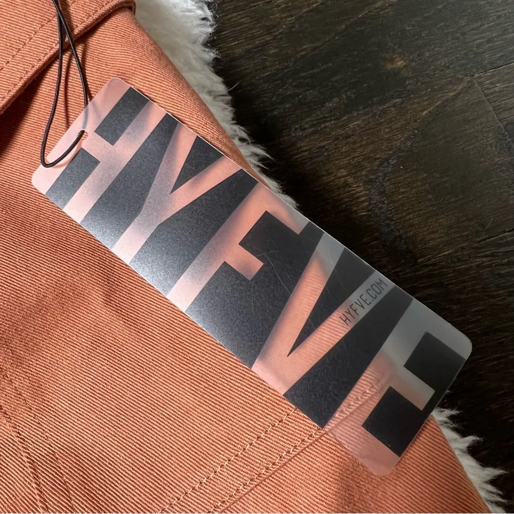 NWT Hyfve Dry Goods Burnt Orange Paperbag Cargo Shorts - Image 4