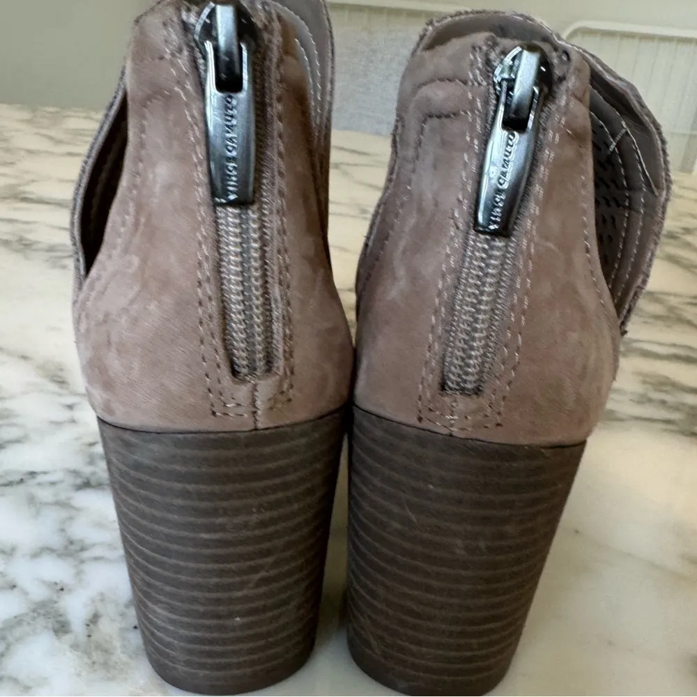 $32 New! VINCE CAMUTO Women's Katnina Perforated Leather Ankle Bootie Brown - Image 12