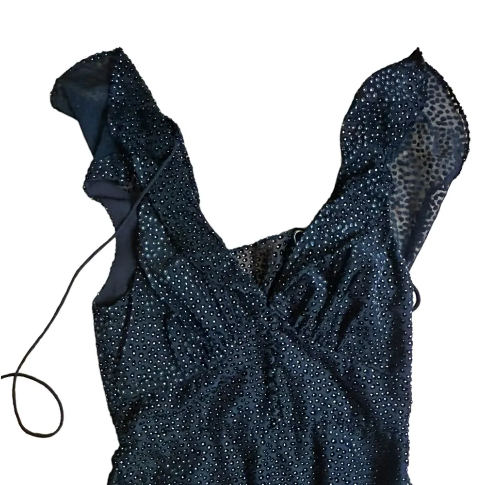 NWOT ML Monique Lhuillier Cap Sleeve Midi Dress in Jet Gold Size 2 Black Glitter - Image 11