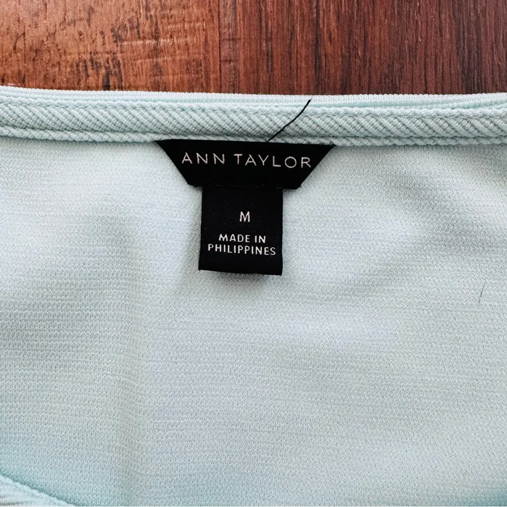 turquoise top with ruffle hem, size M - Image 8