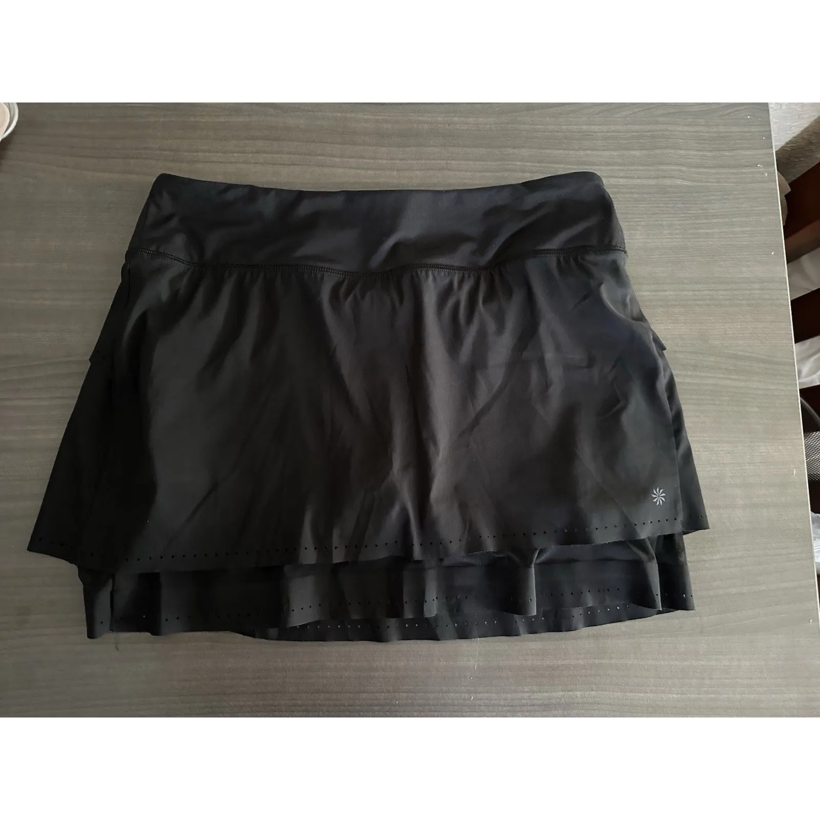 Athleta Laser Run Skort Skirt Women’s‎ Size M Black EUC - Image 3