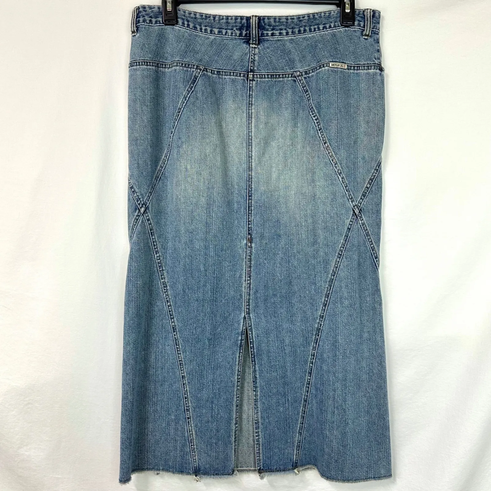 AMERICAN EAGLE Vintage Y2K Blue Denim Maxi Skirt Women's 14 Light Wash Back Slit - Image 5