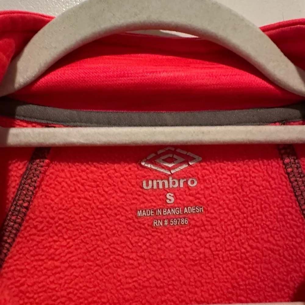 Umbro Hot Pink Fleece Quarter Zip - Image 2