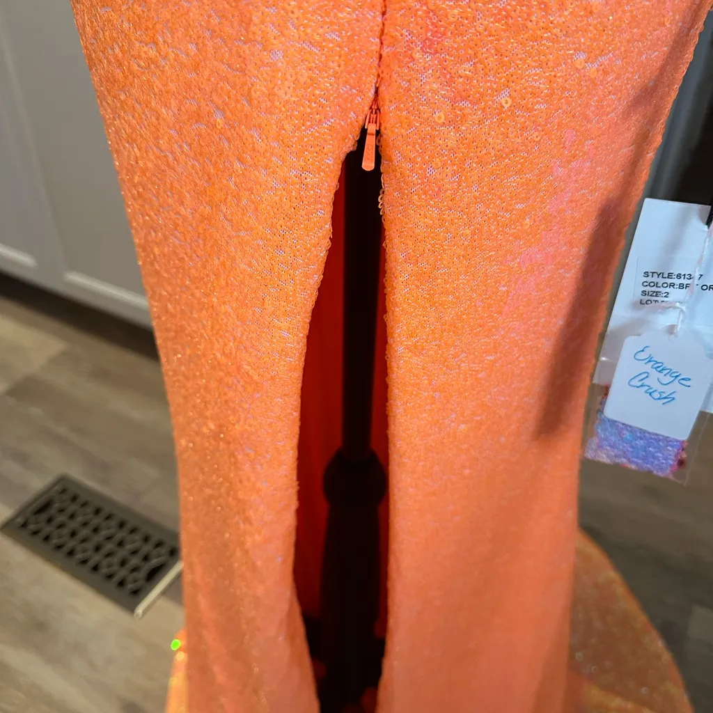 Elegant Orange Sequin Evening Gown - Image 3
