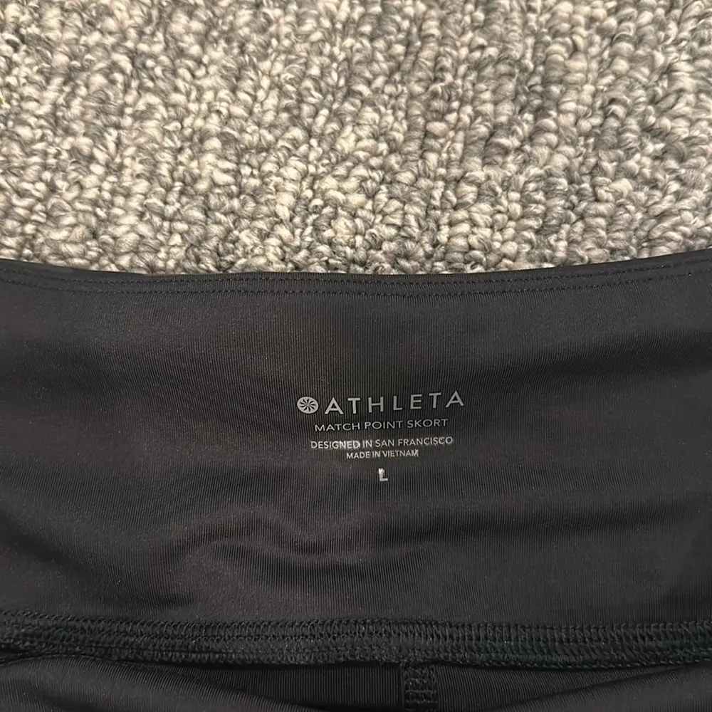 Athleta Athletic Dark Camo Skort Sz L - Image 2