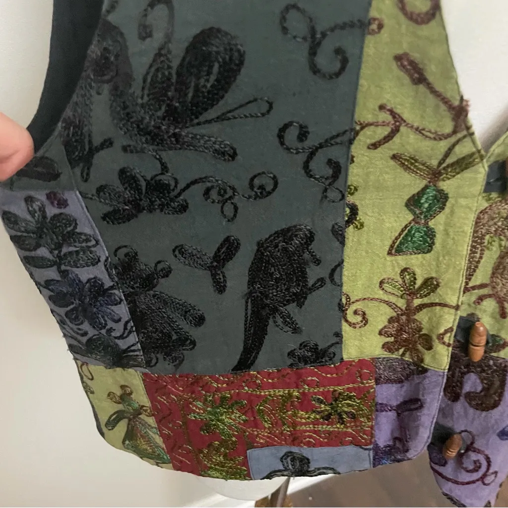 Vintage Patchwork Vest Embroidered Floral Birds Art To Wear Wood Toggle Buttons Black - Image 2