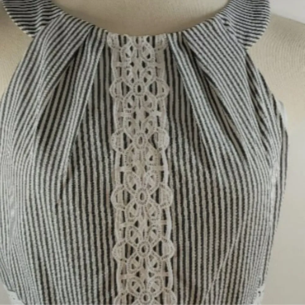 London Times Seersucker Gray and White Mini Dress Size 4 - Image 3