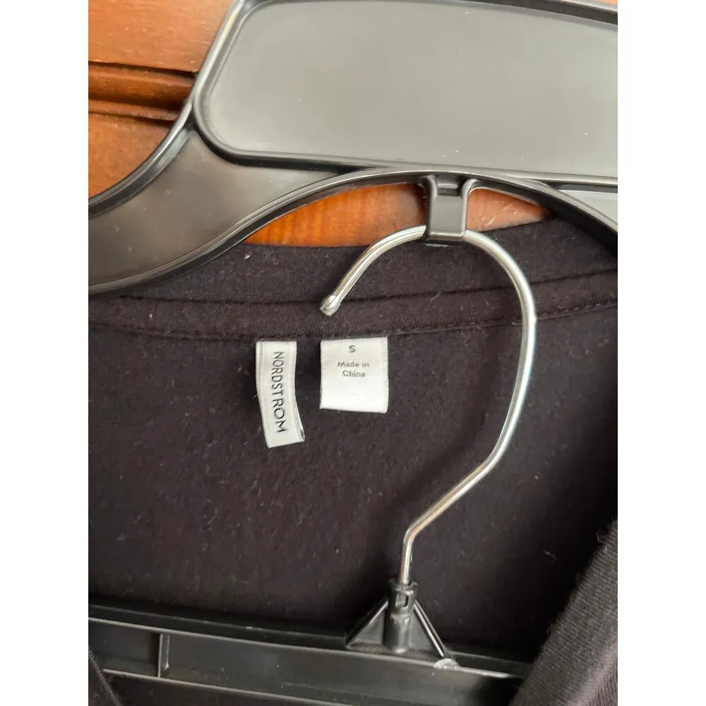 Nordstrom brand women’s pajamas size small - Image 4