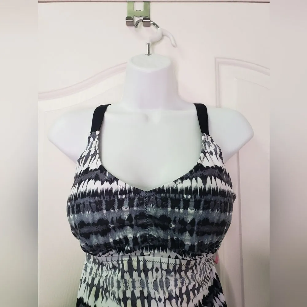 NWT Tempt Me Tankini Top Size Large - Image 2