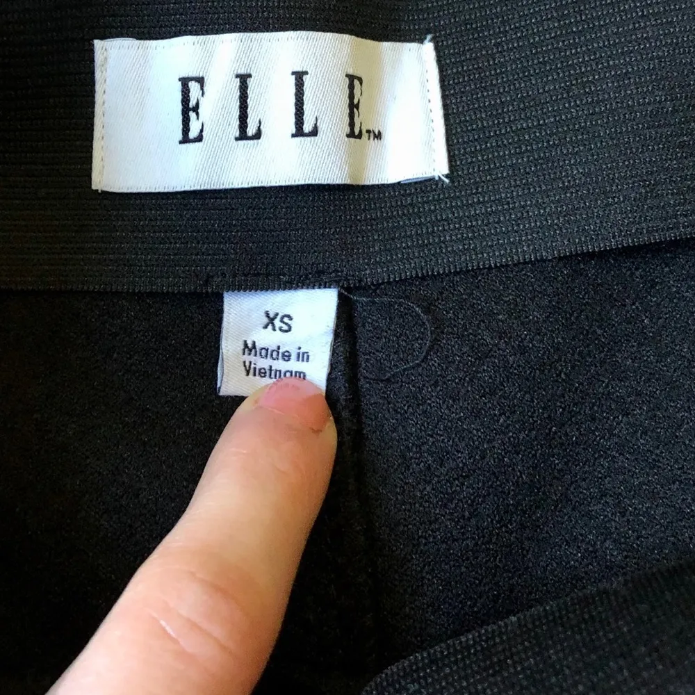 Elle ⭐️ Black & White Skirt - Image 4