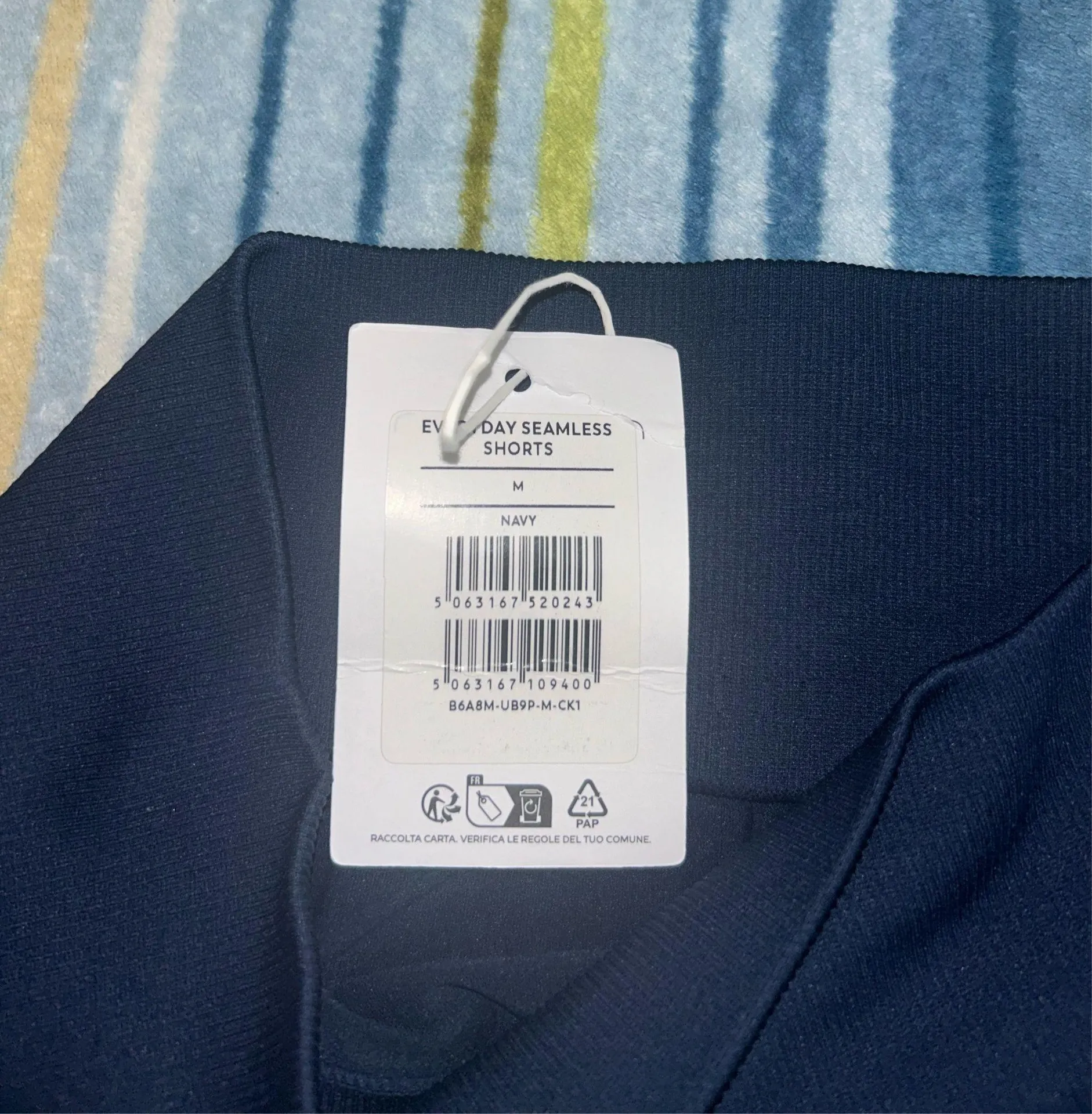 Workout shorts  - Image 2