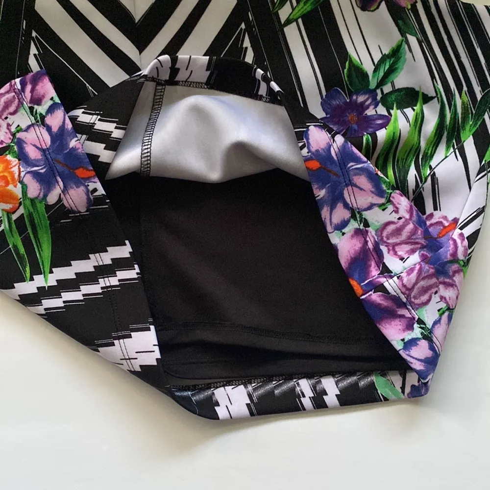 Bisou Bisou cropped floral graphic print sleeveless tank, size XL - Image 6