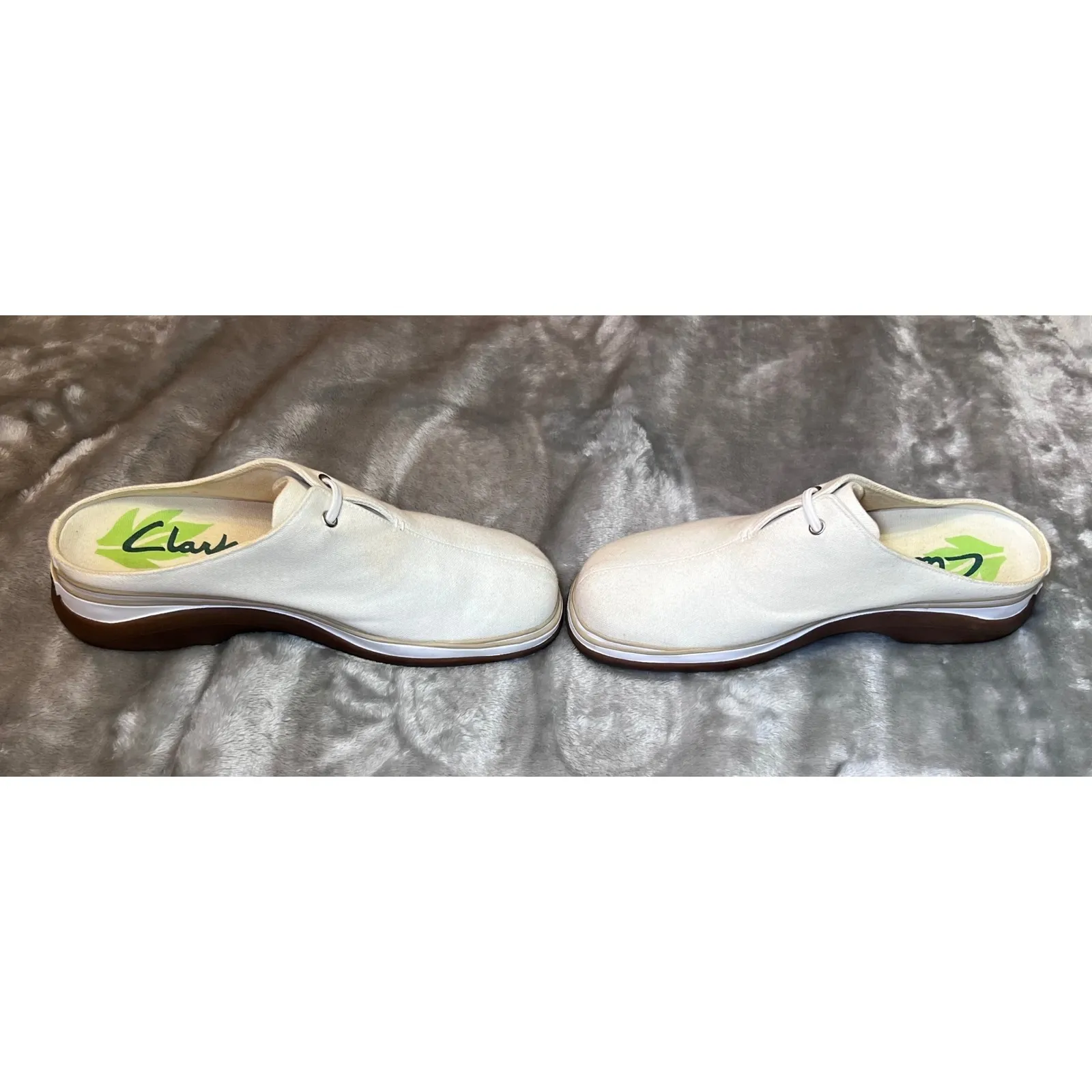 Clarks Canvas Mule Clogs Womens 9M Off White Casual Comfort Slip On Shoes - Image 9