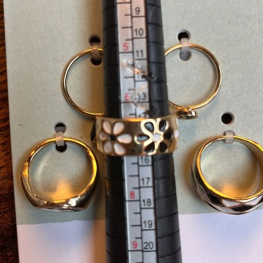 Nordstrom BP Five-Pack Gold Tone Rings - Image 3