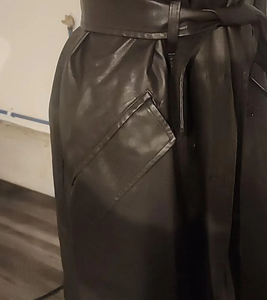 MAX STUDIOS FAUX LEATHER BROWN LONG DOUBLE BREASTED BELTED TRENCH COAT SIZE M - Image 4