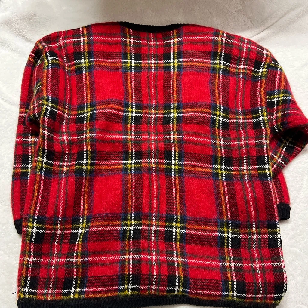 Cambridge Dry Goods Red Plaid Cardigan with Black Accents Size M - Image 10