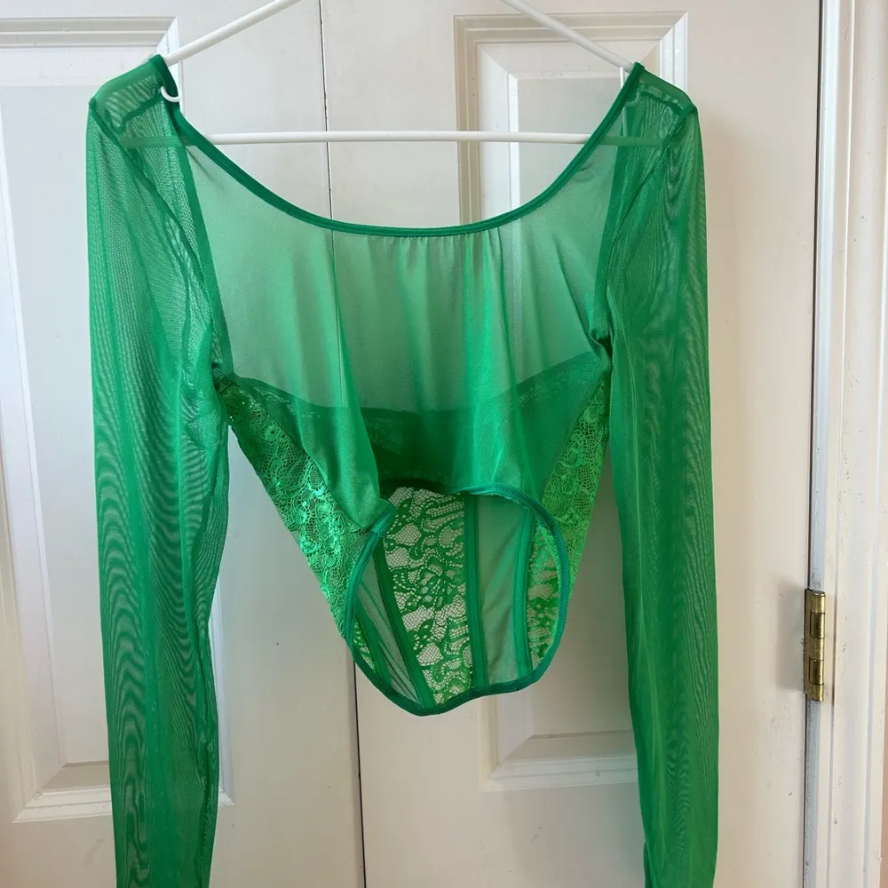 SheIn Green long sleeve mesh corset top size medium - Image 2