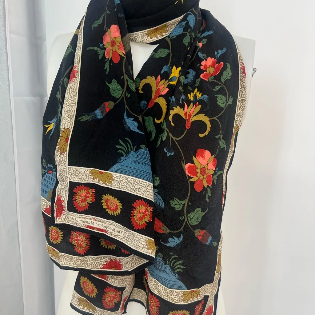 Metropolitan Museum of Art Qing Dynasty Tree 100% Silk Oblong Scarf Blue - Image 3