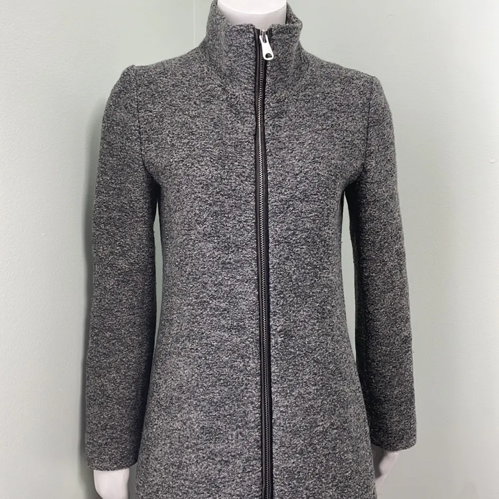 Club Monaco Italian Wool Coat Women's Outerwear Overcoat Wool Jacket - Image 2