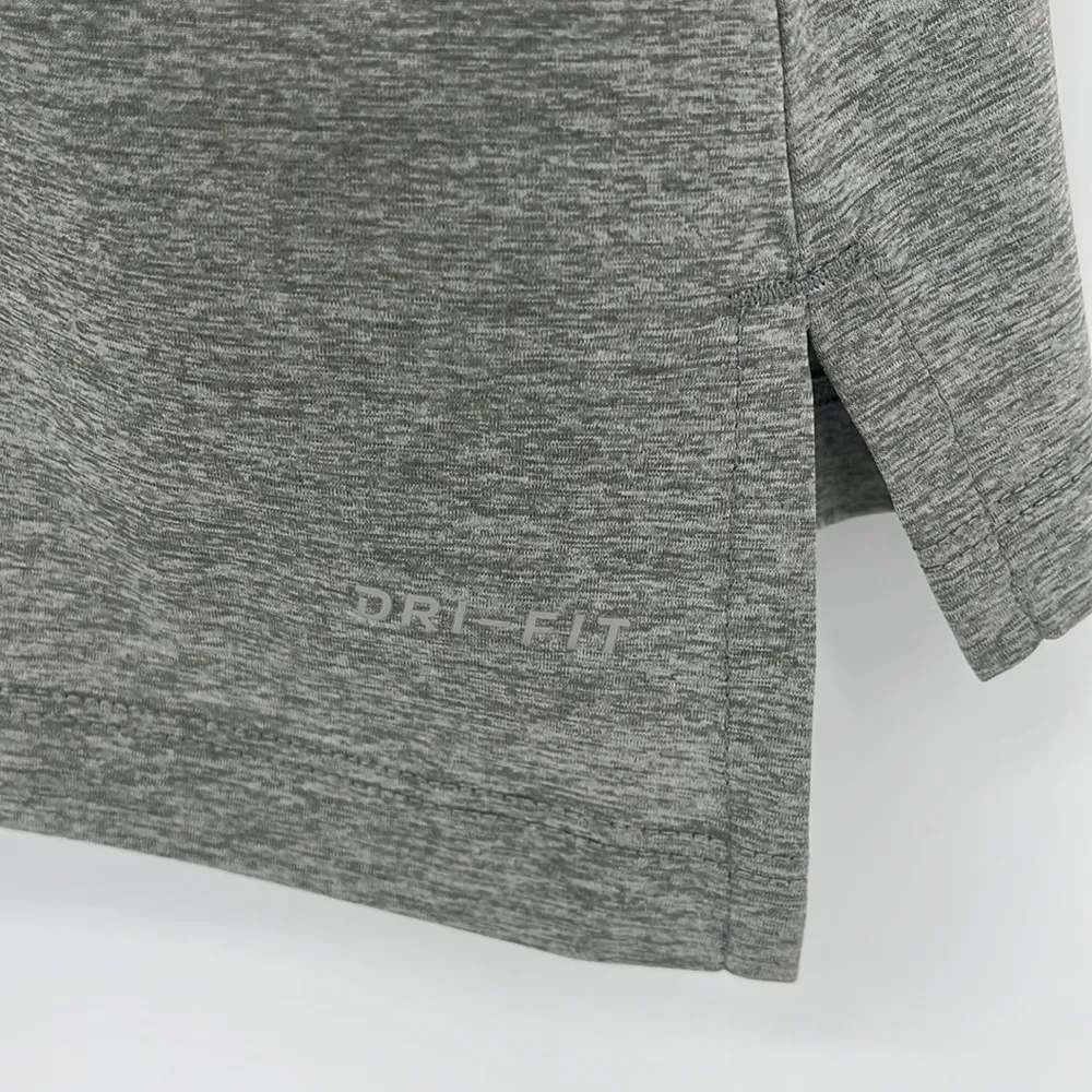 Nike Dri-Fit Tank Top Gray & Black Size Large - Image 6