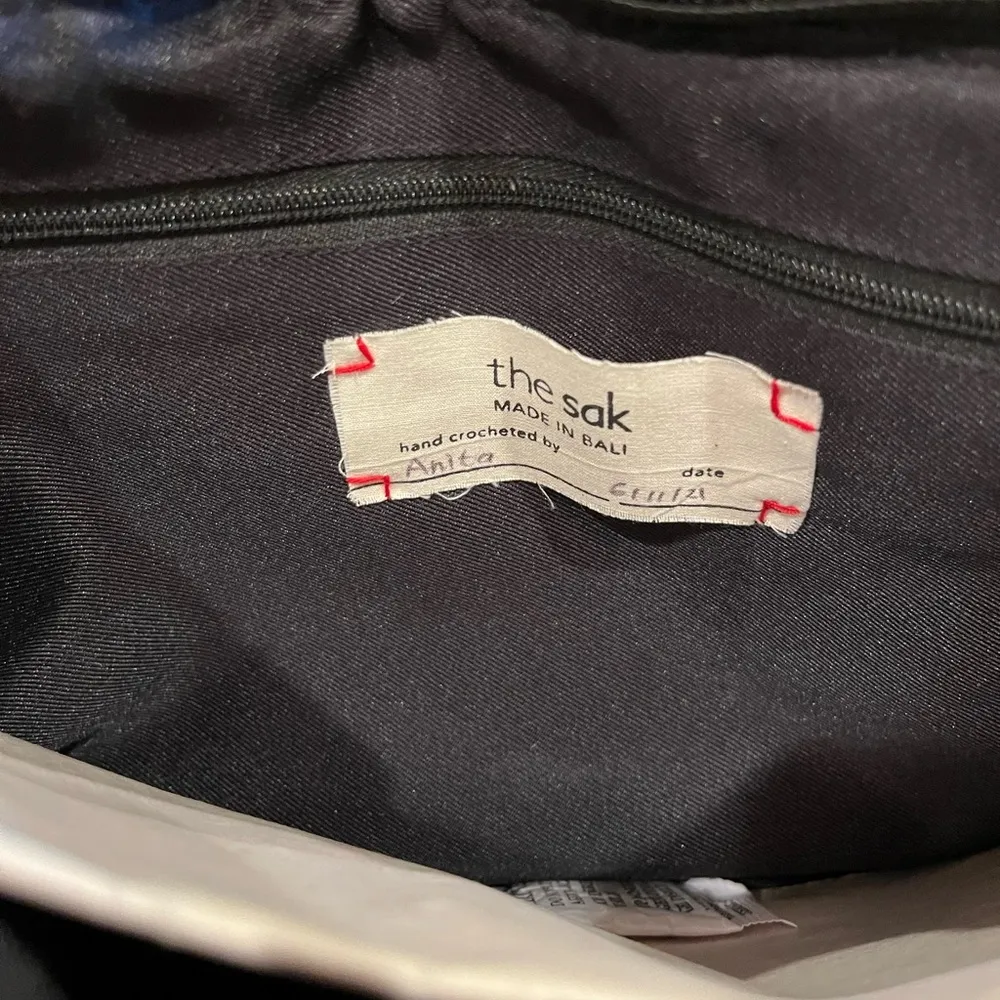 NWT  Back to Bali Black Ruffle Flap Convertible Crossbody Shoulder Bag - Image 13