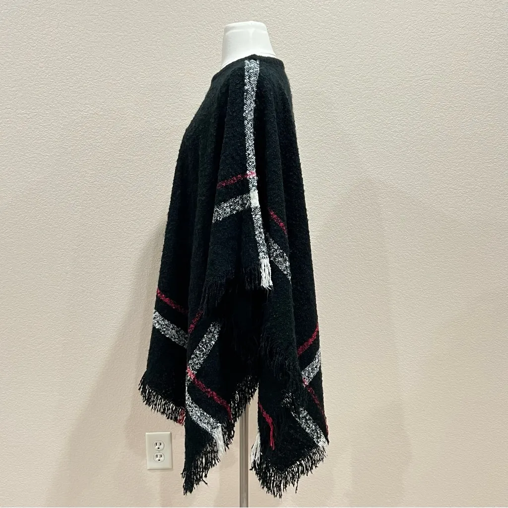 Black Poncho with Pink & White Plaid Stripes by Passports Size Medium - Image 4
