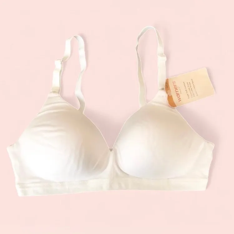 New! $44 Warner’s Cloud 9 - Image 2