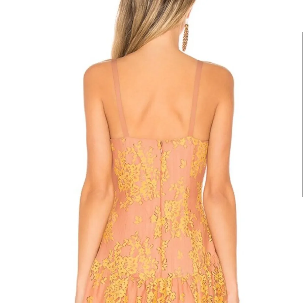 NWT Revolve Majorelle Lace Floral Brinkley Gold Pink Mini Dress in Size Large - Image 2