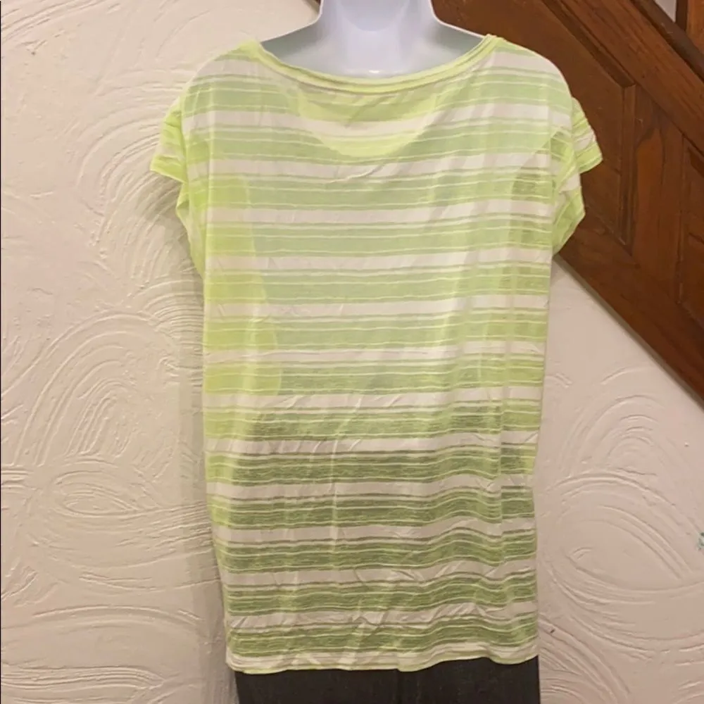 NWOT Calvin Klein T-shirt - Image 2