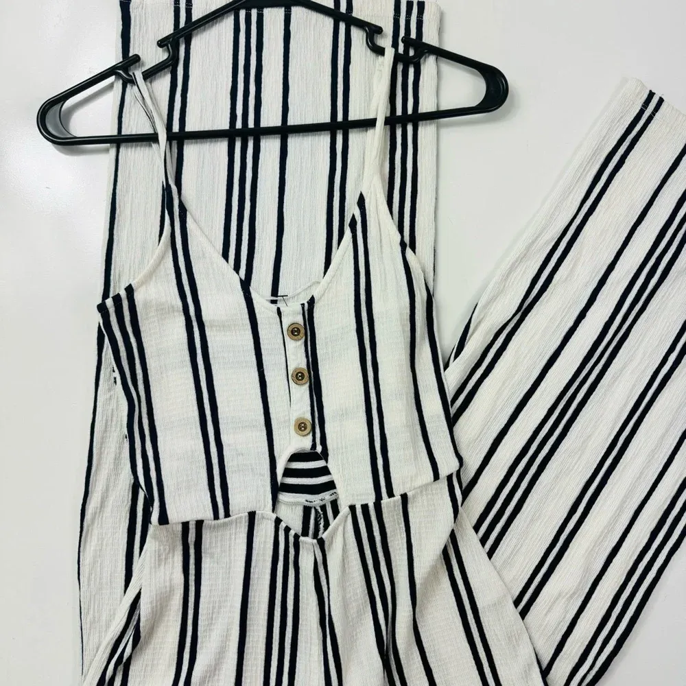Love Tree White Pull on Striped‎ Wide Leg Spaghetti Straps Jumpsuit - Image 2