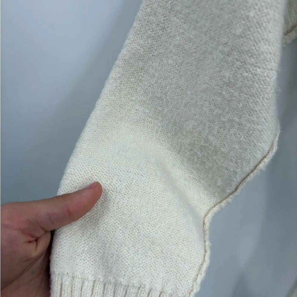 Altar'd State Off White Oversized Fuzzy Turtleneck Ribbed Sweater Size Medium - Image 6