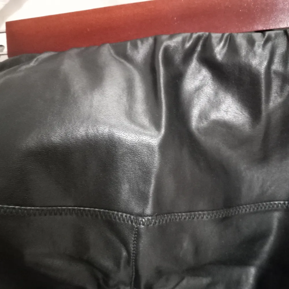 Aritzia Wilfred Free S Daria Faux Leather Tall High Waisted Skin Tight Pants - Image 3