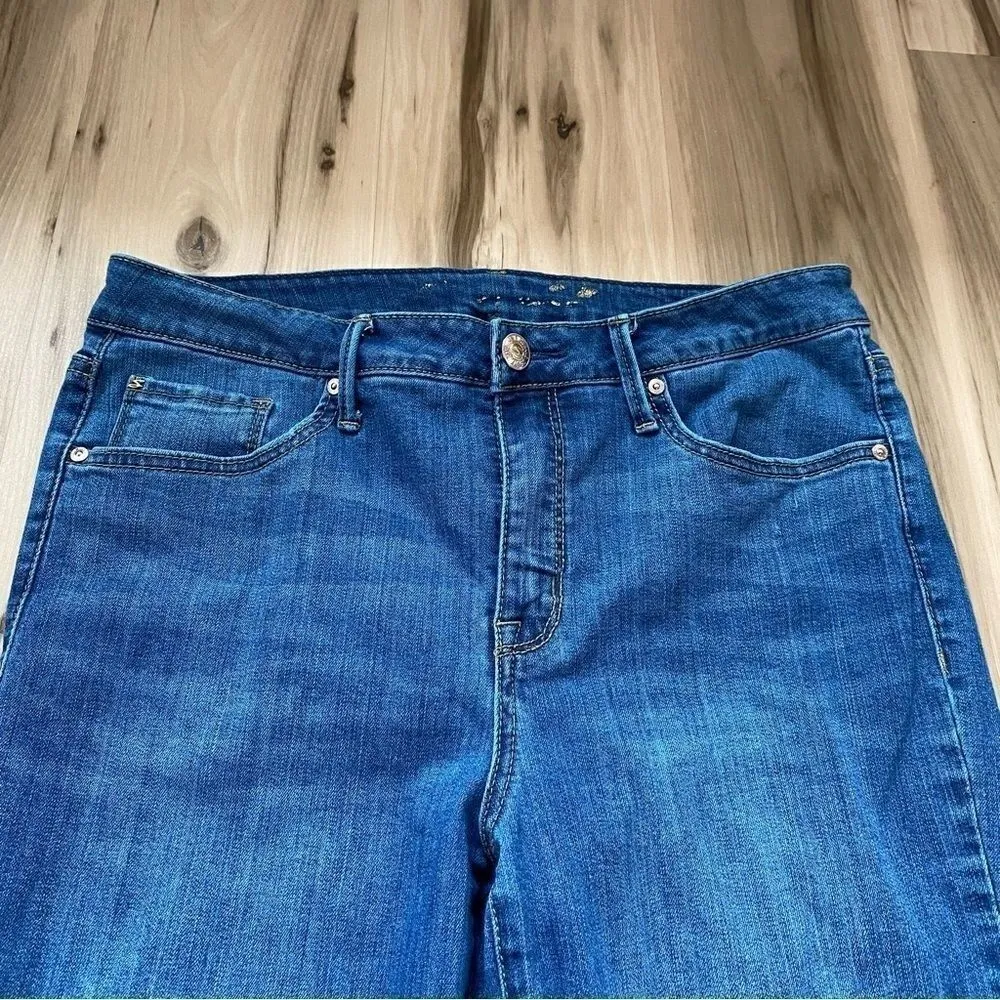 7 for All Mankind Tower Straight Cropped Blue Jeans - Image 9