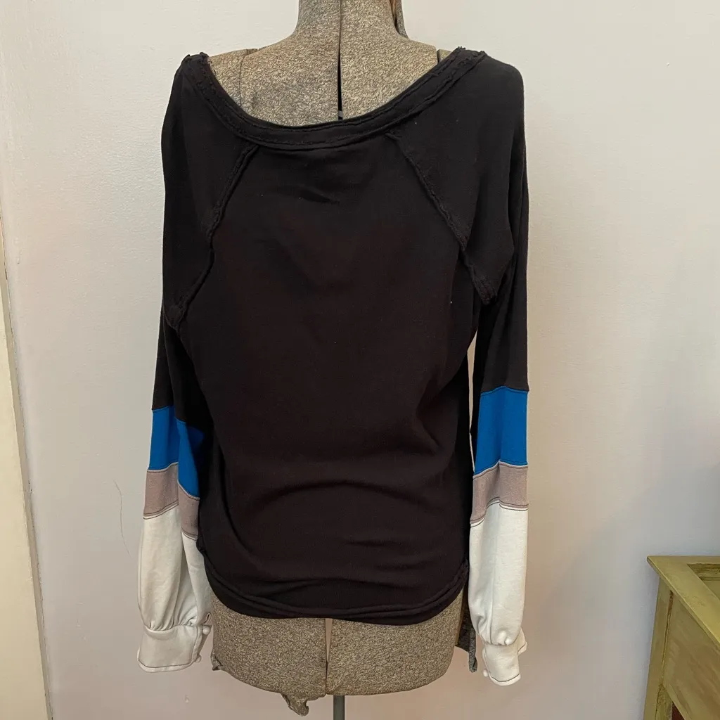 Free People We The Free Winter Sun Henley Top – Black/Blue/Grey/White Medium - Image 11